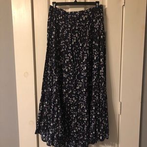 Navy Blue Floral Hi Low Skirt. Size Large